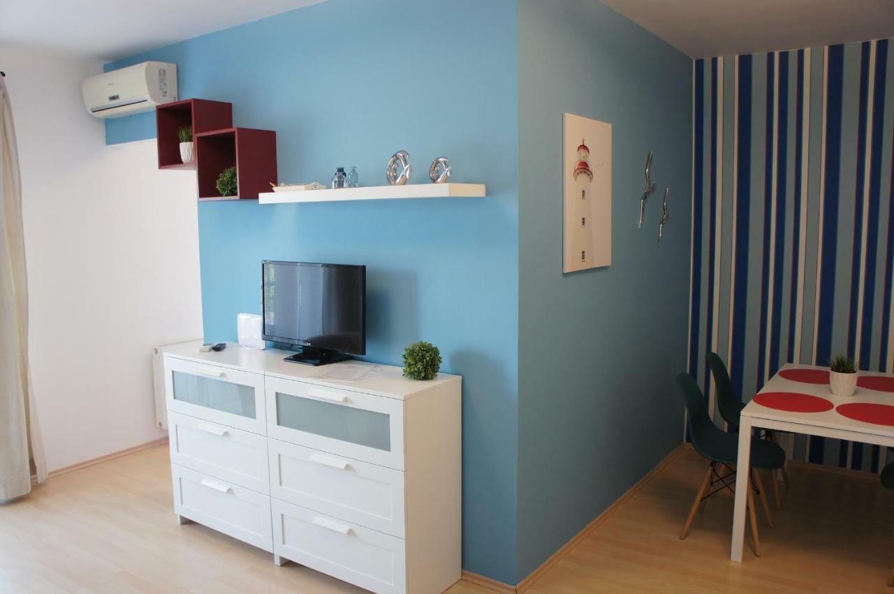 Apartament Siófok Club 218 Wellness Apartman Zewnętrze zdjęcie